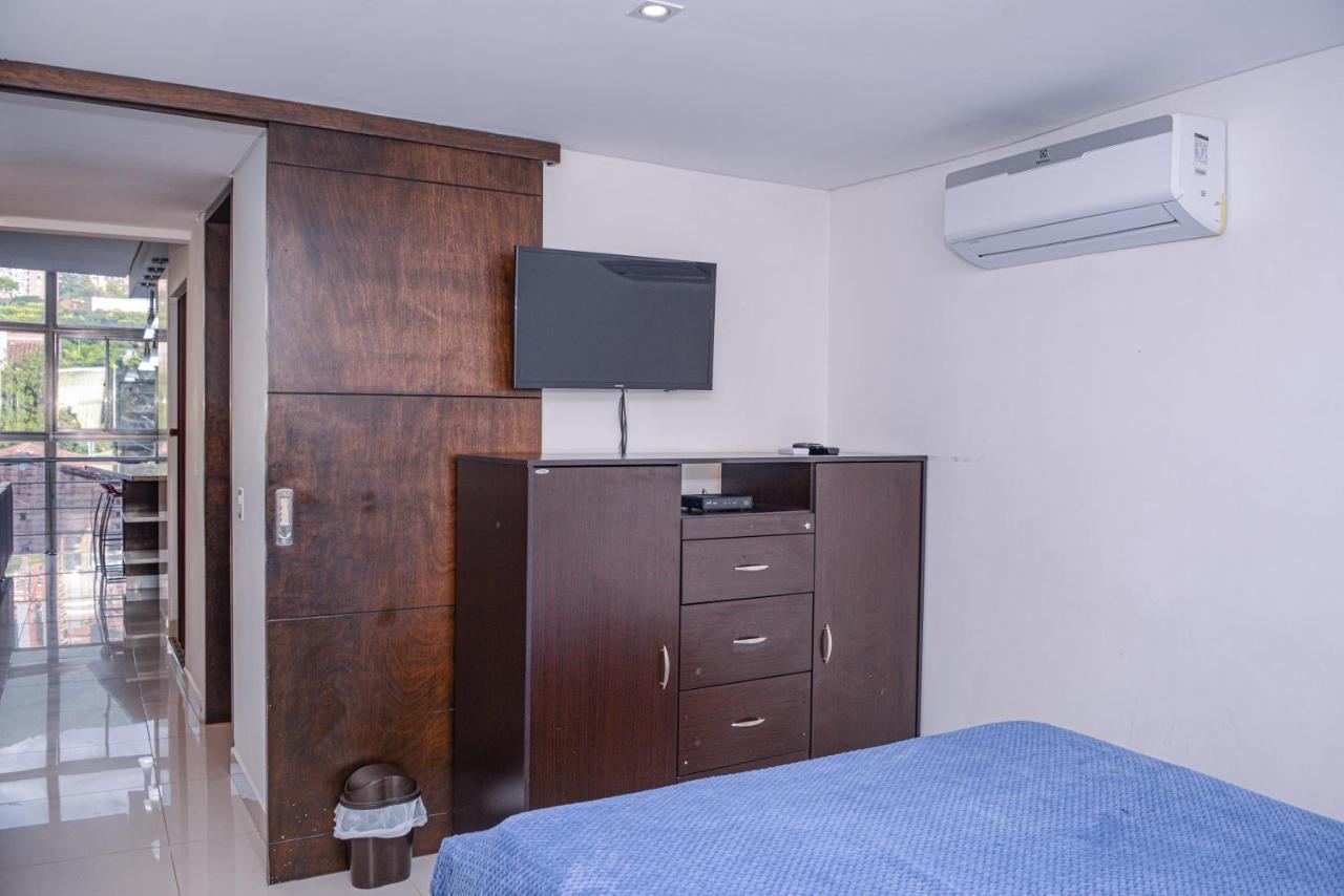 Apartamento Lleras Ac Hot Tub Μεντεγίν Εξωτερικό φωτογραφία